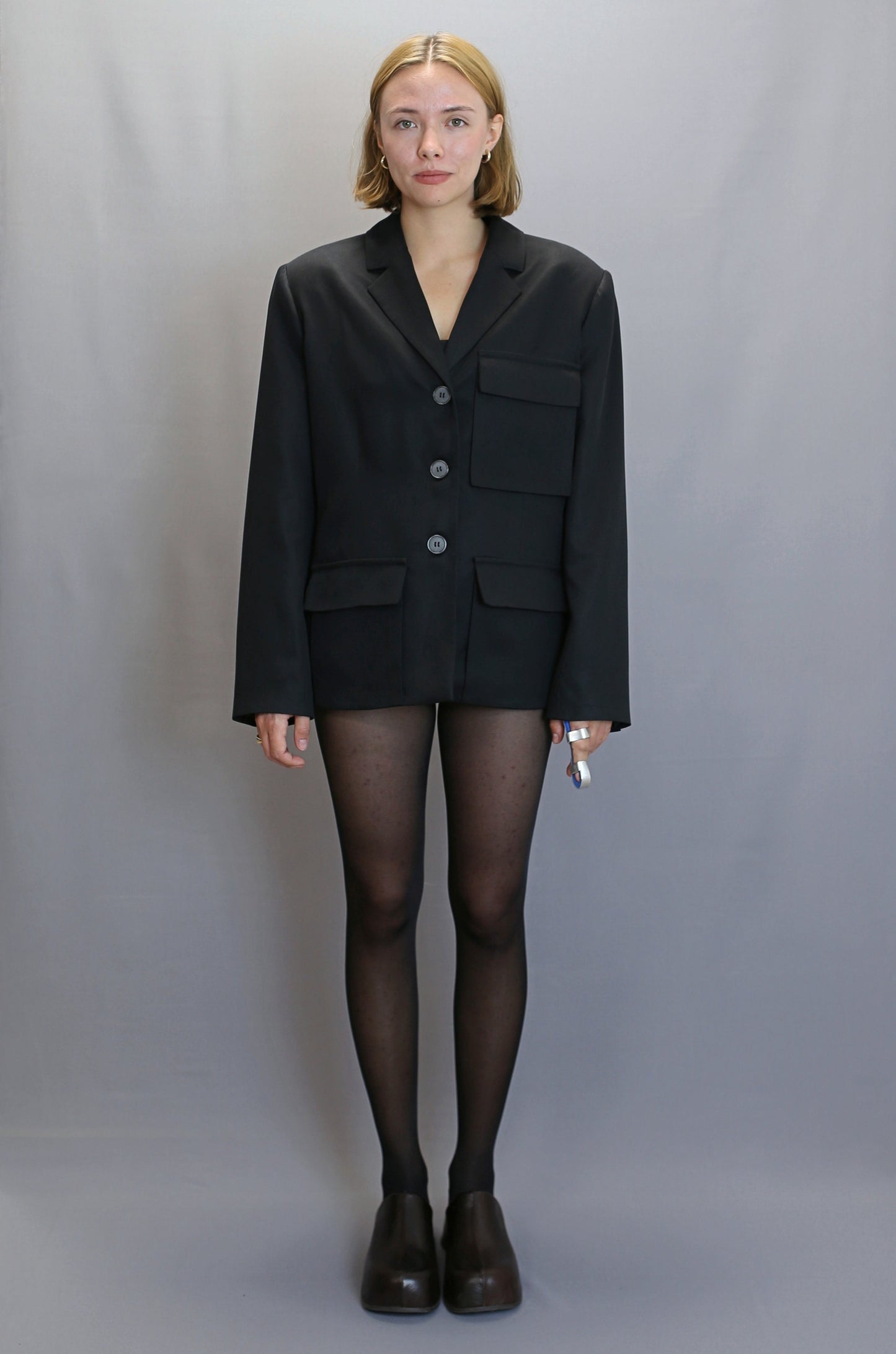no 009/Two-piece suit with shorts